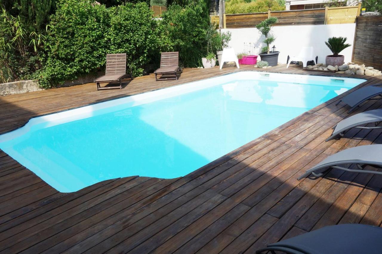 Villa Pont De L'Arc A Aix Avec Piscine Au Calme 92 M2 エクス＝アン＝プロヴァンス エクステリア 写真