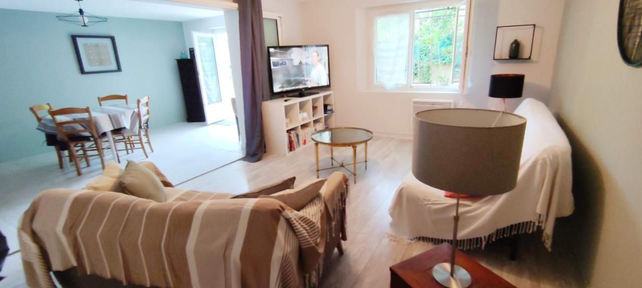 Villa Pont De L'Arc A Aix Avec Piscine Au Calme 92 M2 エクス＝アン＝プロヴァンス エクステリア 写真